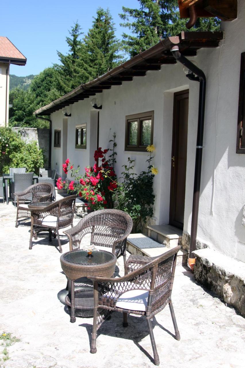 Villa Dei Pini Pescasseroli Eksteriør billede