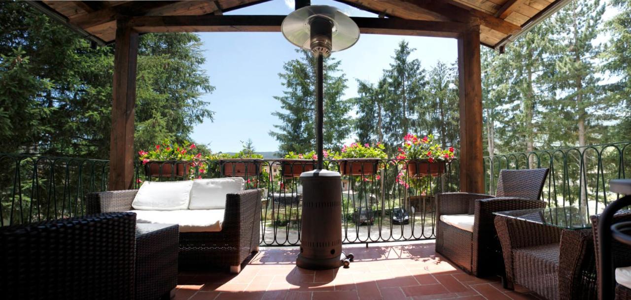 Villa Dei Pini Pescasseroli Eksteriør billede