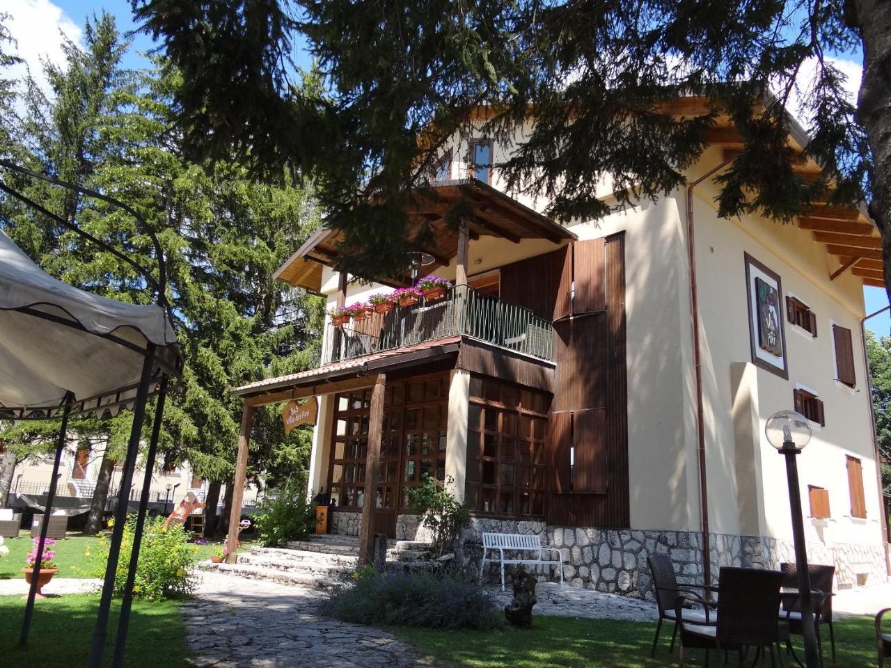 Villa Dei Pini Pescasseroli Eksteriør billede